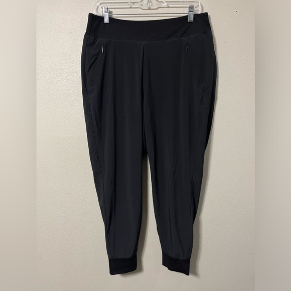 Athleta Pants - Athleta Brooklyn Lined Jogger Pants Black Stretch Travel Insulated 12